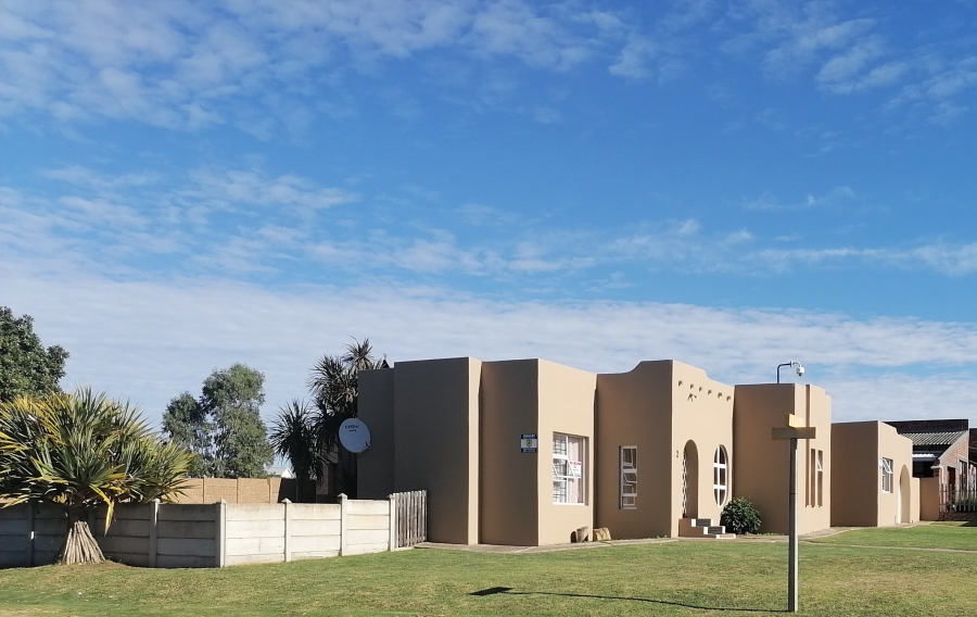 3 Bedroom Property for Sale in Wavecrest Eastern Cape